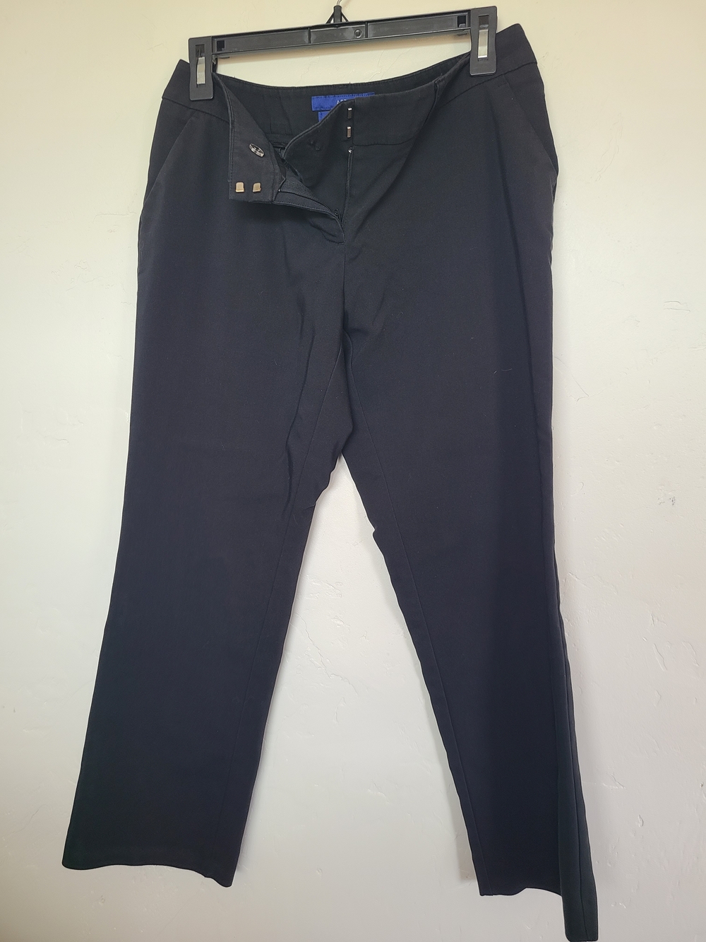 Apt. 9 Womens's Black Dress Torie Pants - Straight Leg Style